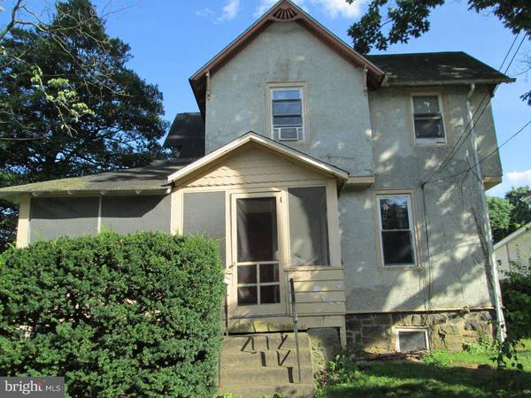 400 W WAYNE AVE, Wayne, PA 19087