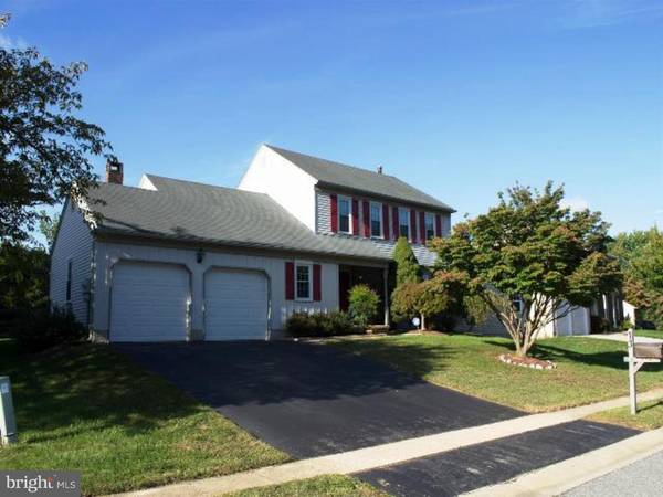 13 RIDGEWOOD DR, Hockessin, DE 19707