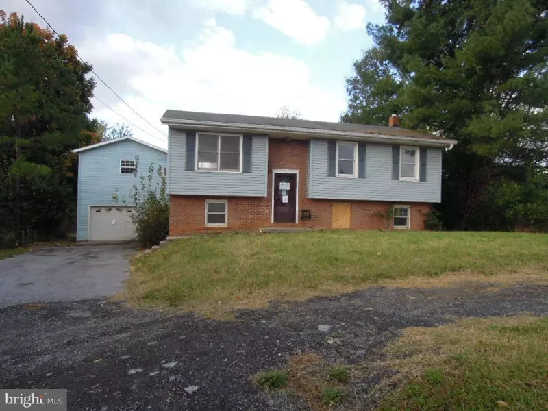 216 PORTER WAY, Charles Town, WV 25414