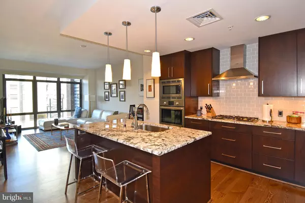 Bethesda, MD 20815,7171 WOODMONT AVE #303