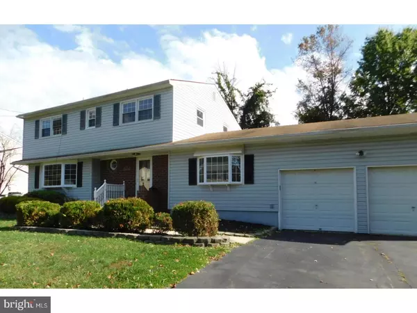 5 BENNINGTON RD, Bordentown, NJ 08505