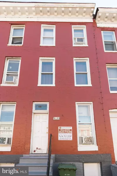 2123 HOLLINS ST, Baltimore, MD 21223