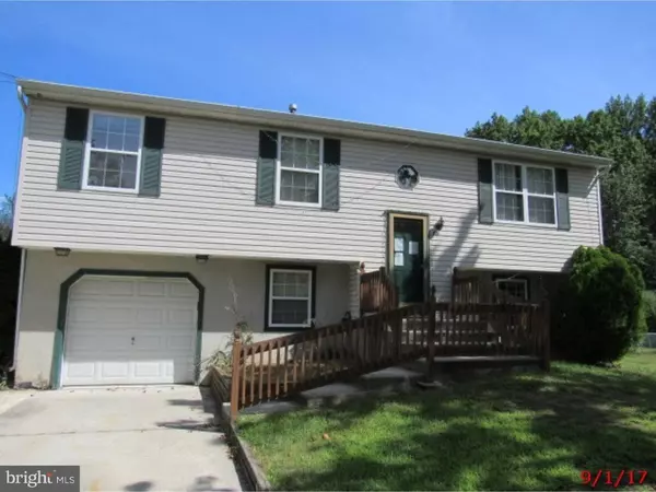 1003 BROWN LN, Clayton, NJ 08312