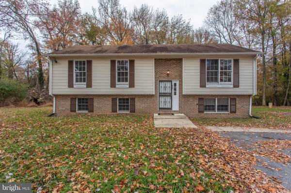 5714 MIDDLETON LN, Temple Hills, MD 20748