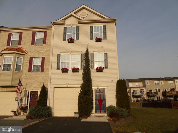 3370 LANDMARK CT, Chambersburg, PA 17202