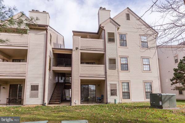 6910 MARY CAROLINE CIR #K, Alexandria, VA 22310