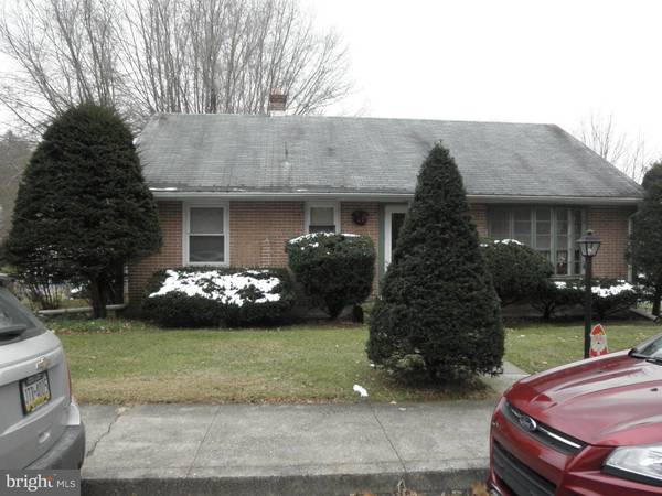 320 E WALNUT ST, Kutztown, PA 19530