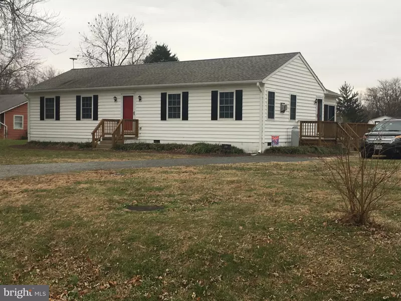 12 SHORT ST, Colonial Beach, VA 22443