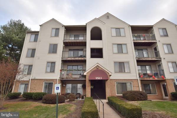 9563 BATTERY HEIGHTS BLVD #104, Manassas, VA 20110