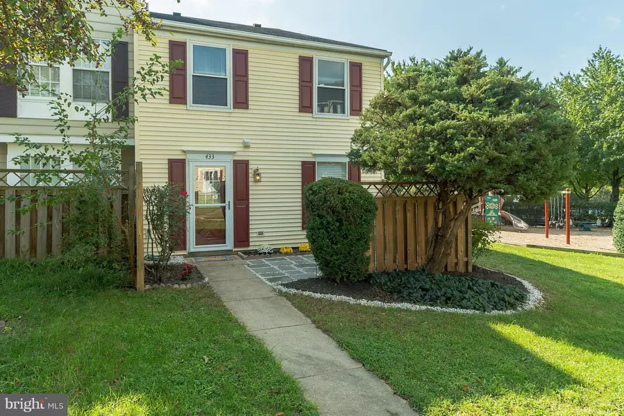 433 PALMSPRING DR, Gaithersburg, MD 20878