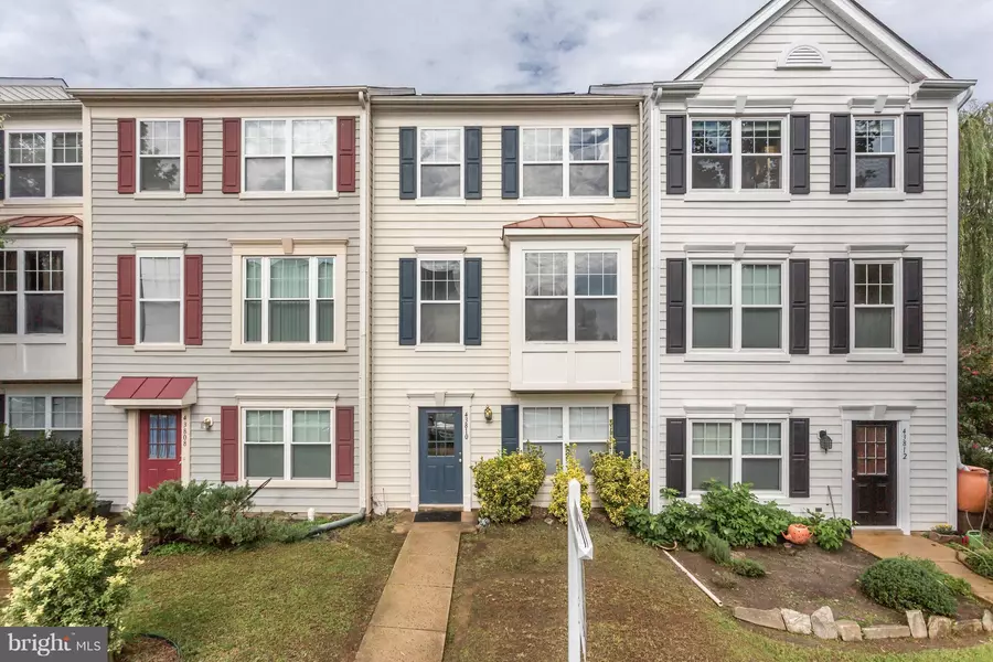 43810 SUNSET TER, Ashburn, VA 20147