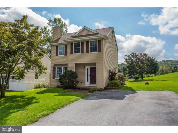 1120 DELAWARE LN, Downingtown, PA 19335