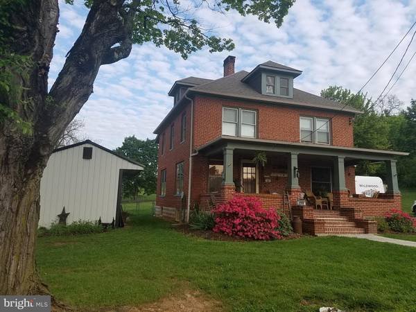 115 LOUDON RD, Mercersburg, PA 17236