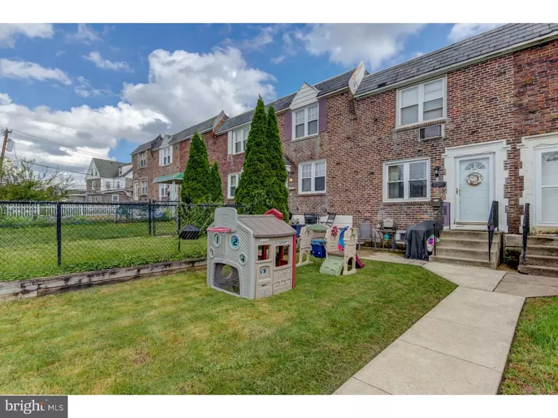 2210 DERMOND AVE, Drexel Hill, PA 19082