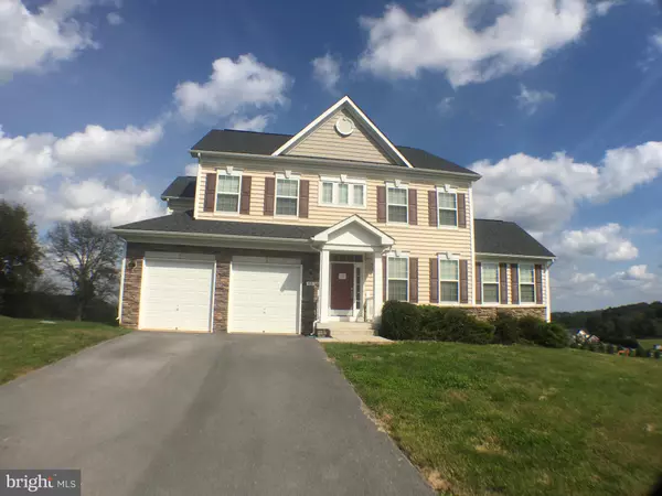 82 CHEW CT, Martinsburg, WV 25403