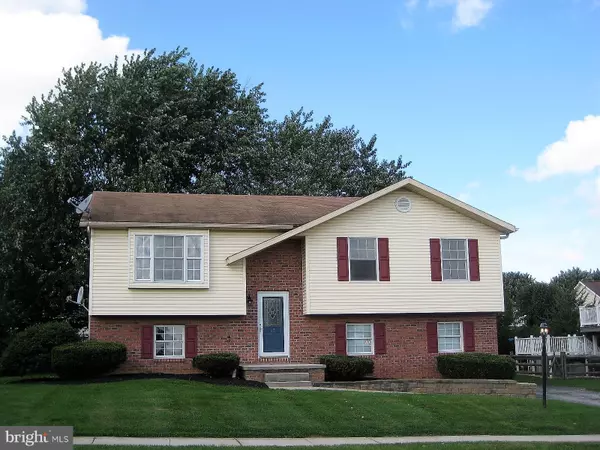 95 COMANCHE TRL, Hanover, PA 17331