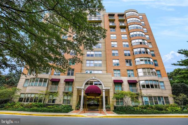 5000 BATTERY LN #805, Bethesda, MD 20814