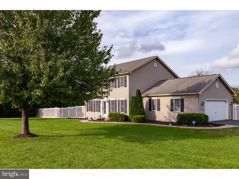 10 SCARLETT OAKS CIR, Honey Brook, PA 19344