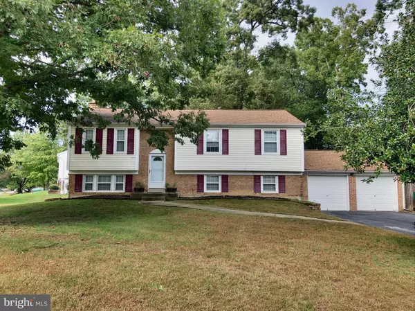 2463 SHAWNEE LN, Waldorf, MD 20601