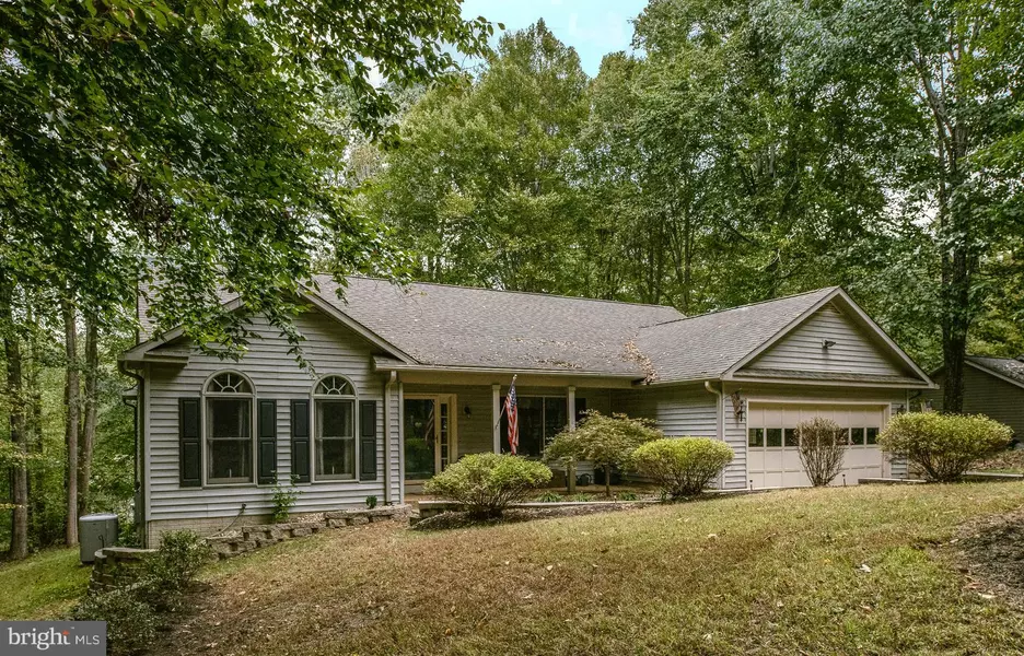 3 CRESTHILL CT, Ruther Glen, VA 22546