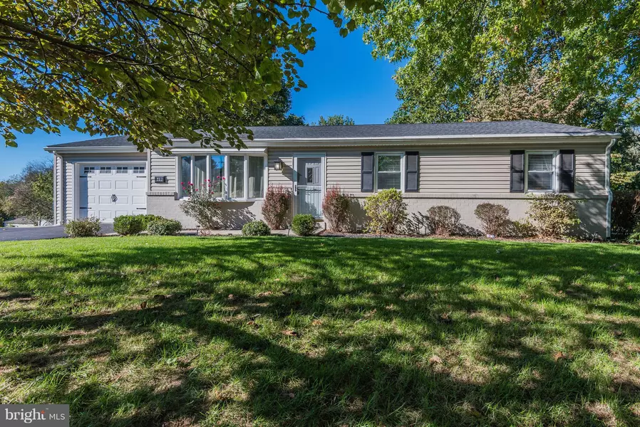 6406 CANNON DR, Mechanicsburg, PA 17050