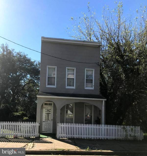 3223 STRICKLAND ST, Baltimore, MD 21229