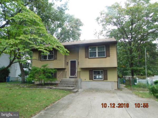 15 HENRY ST, Riverside, NJ 08075