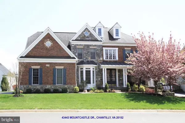 43443 MOUNTCASTLE DR, Chantilly, VA 20152