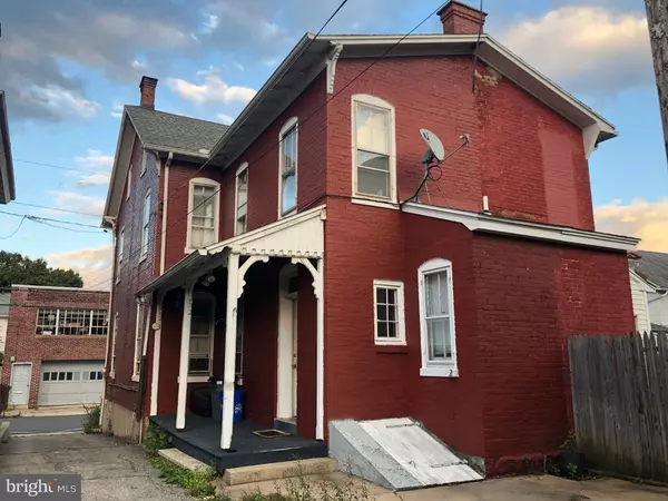 Sinking Spring, PA 19608,20 S HULL ST