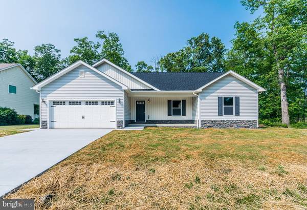 181 CATCH RELEASE CT, Inwood, WV 25428