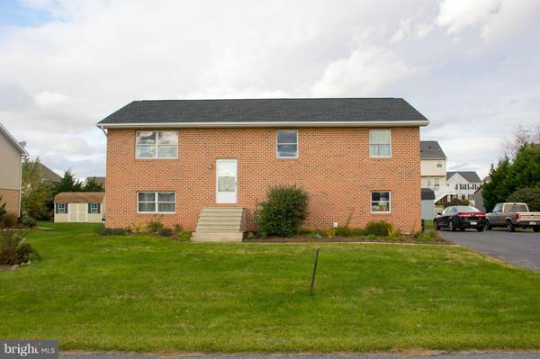 1153 JASON DR #1153, Greencastle, PA 17225