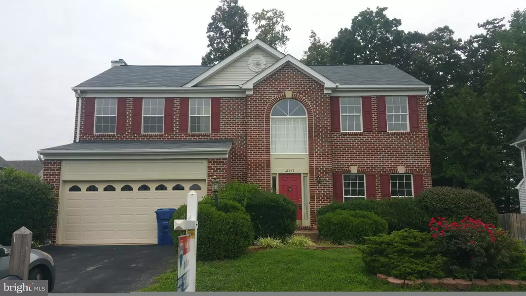 15571 WHEATFIELD RD, Woodbridge, VA 22193