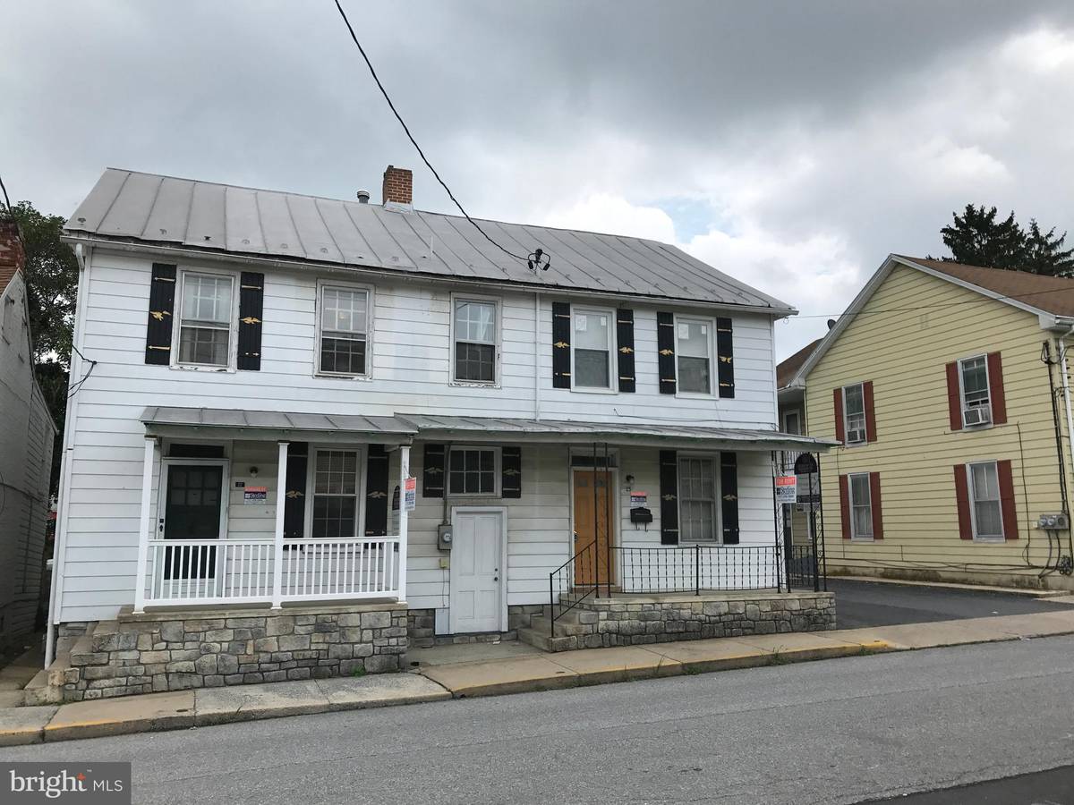 Shippensburg, PA 17257,27 PENN ST