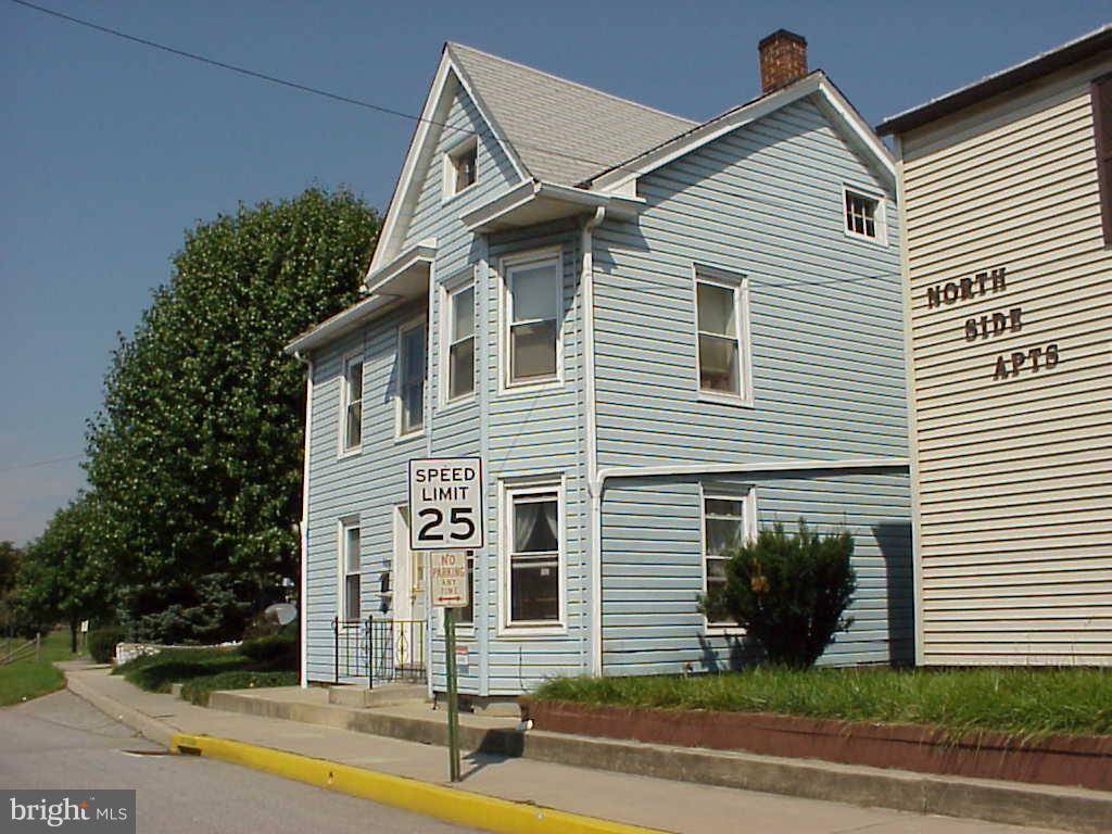 Shippensburg, PA 17257,109 EARL ST N