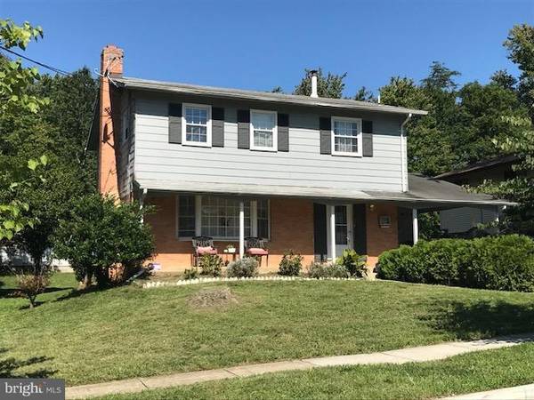 6910 HEIDELBURG RD, Lanham, MD 20706