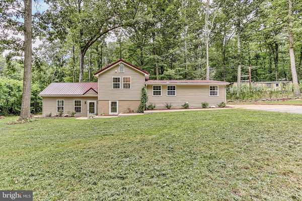 5211 CHAMBERSBURG RD, Orrtanna, PA 17353