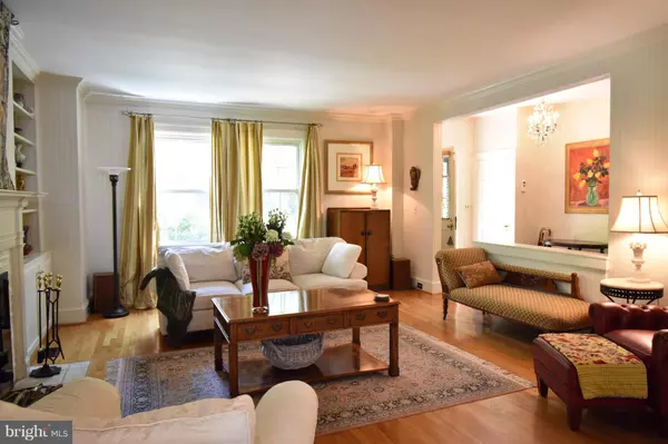 Baltimore, MD 21218,3906 CLOVERHILL RD