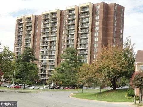 7401 WESTLAKE TER #505, Bethesda, MD 20817