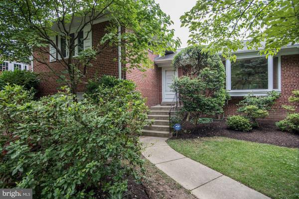 4517 TRAYMORE ST, Bethesda, MD 20814