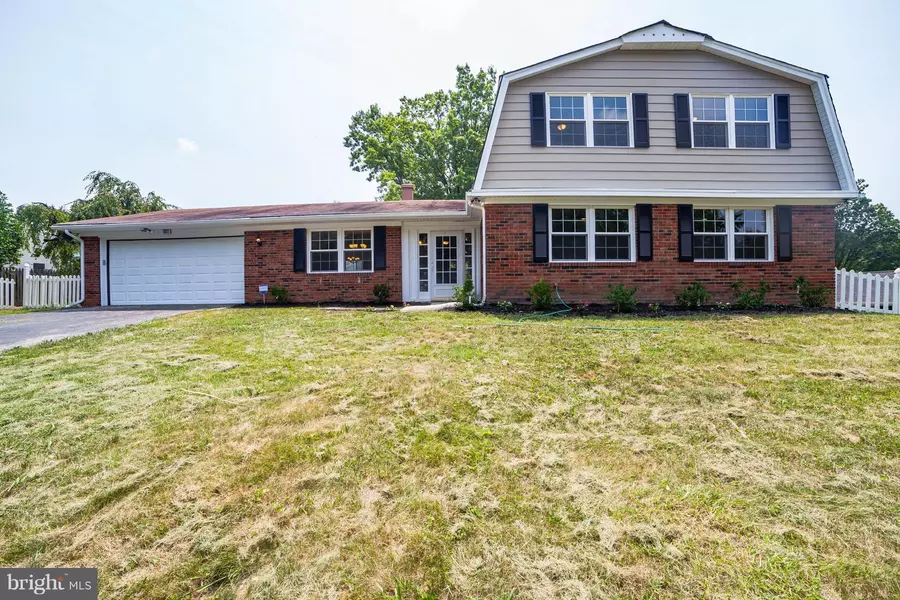 13835 BEACON HOLLOW LN, Silver Spring, MD 20906