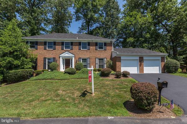 6444 WINDERMERE CIR, North Bethesda, MD 20852