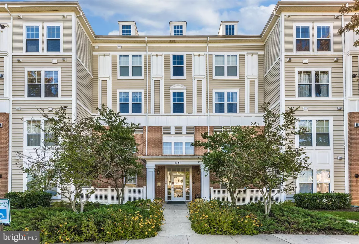 Rockville, MD 20855,101 WATKINS POND BLVD #4-301