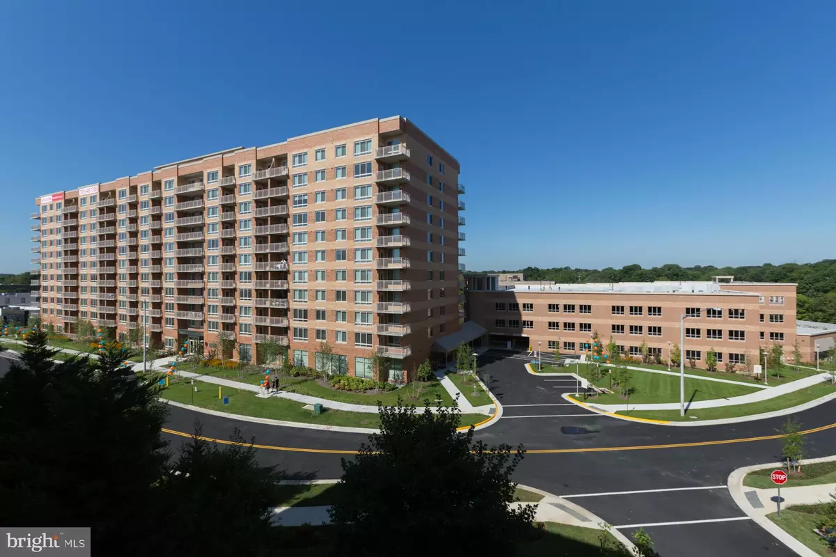 Fairfax, VA 22031,2700 DORR AVENUE AVE N #2 BR 2 BA