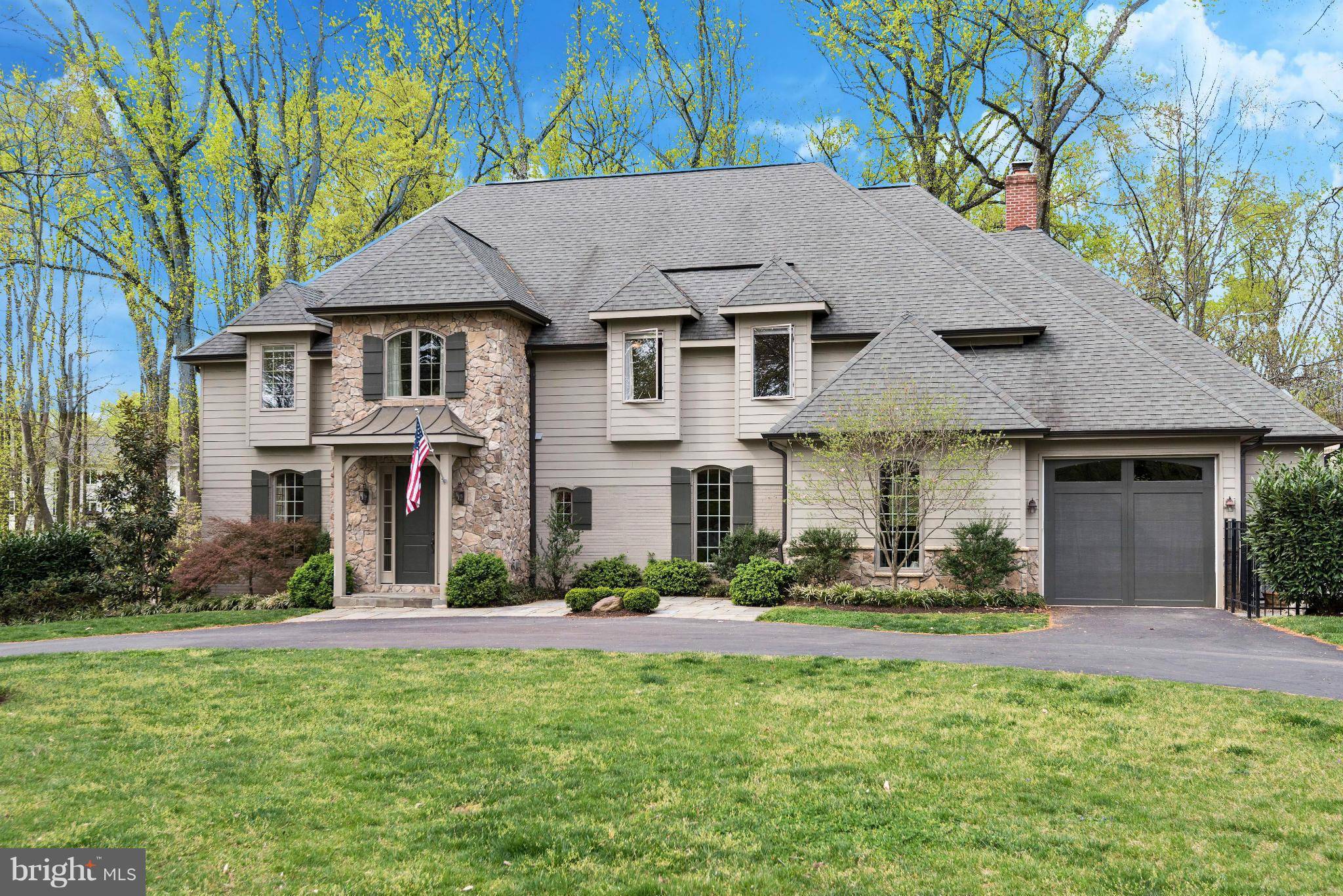 726 LAWTON ST, Mclean, VA 22101