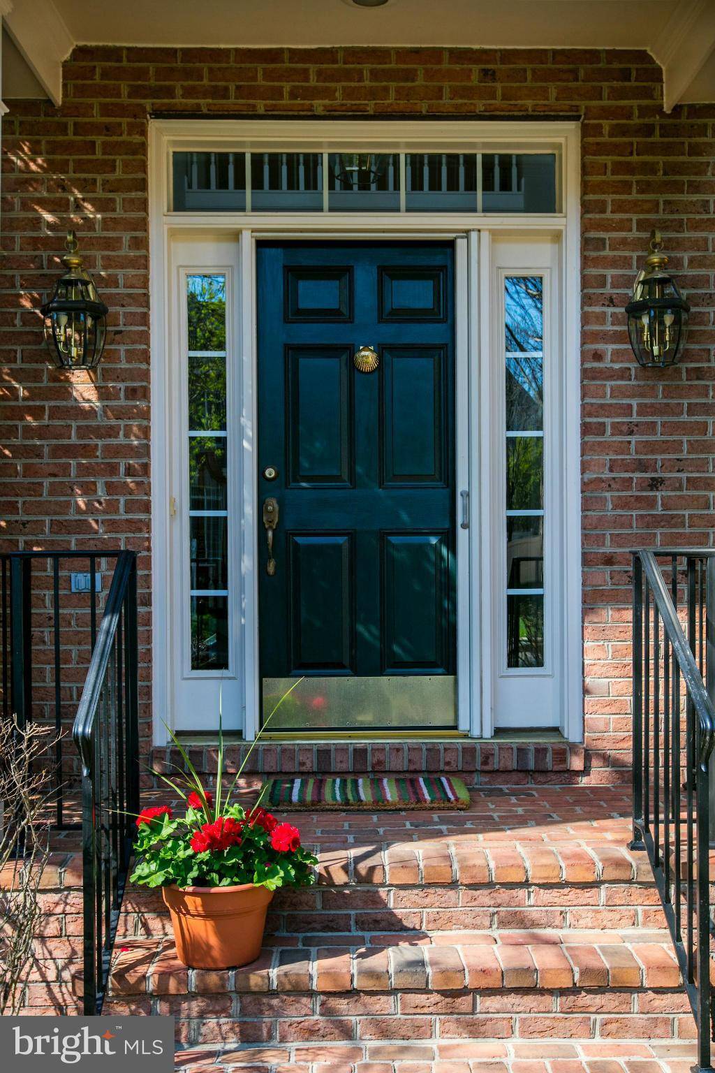 Fairfax, VA 22030,10102 DANIELS RUN WAY