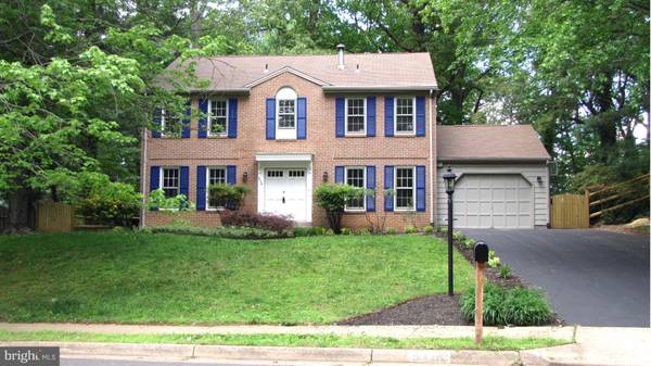 8438 BRIAR CREEK DR, Annandale, VA 22003