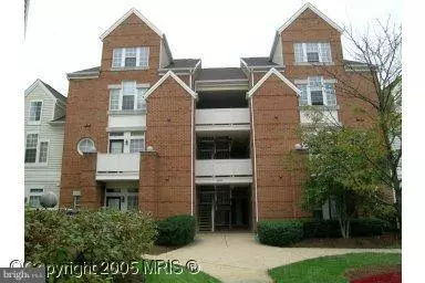 Alexandria, VA 22315,6864 BRINDLE HEATH WAY #C