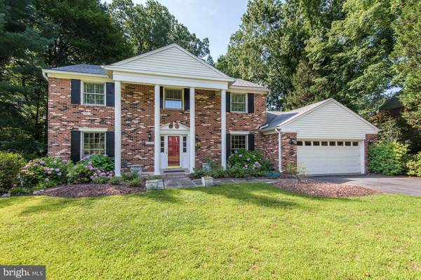 6505 SUNNY HILL CT, Mclean, VA 22101