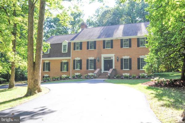 8018 EDDY BEND TRL, Fairfax Station, VA 22039