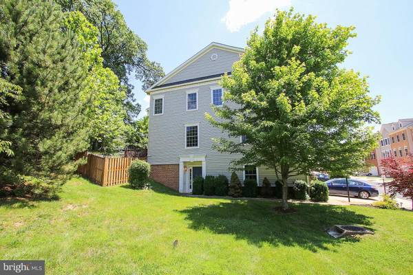 3388 BEECHCLIFF DR, Alexandria, VA 22306